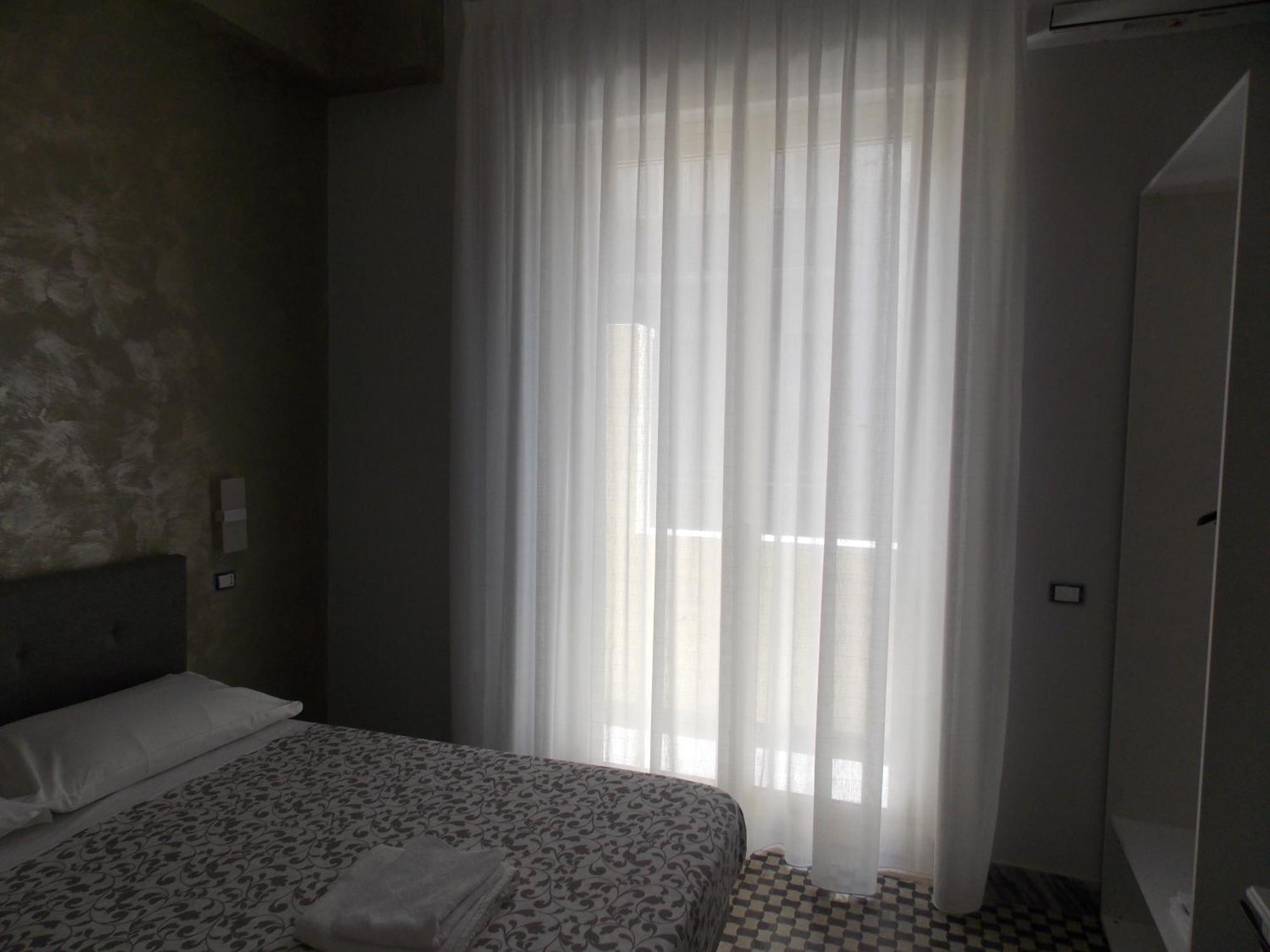 Central Palace Reggio di Calabria Dış mekan fotoğraf