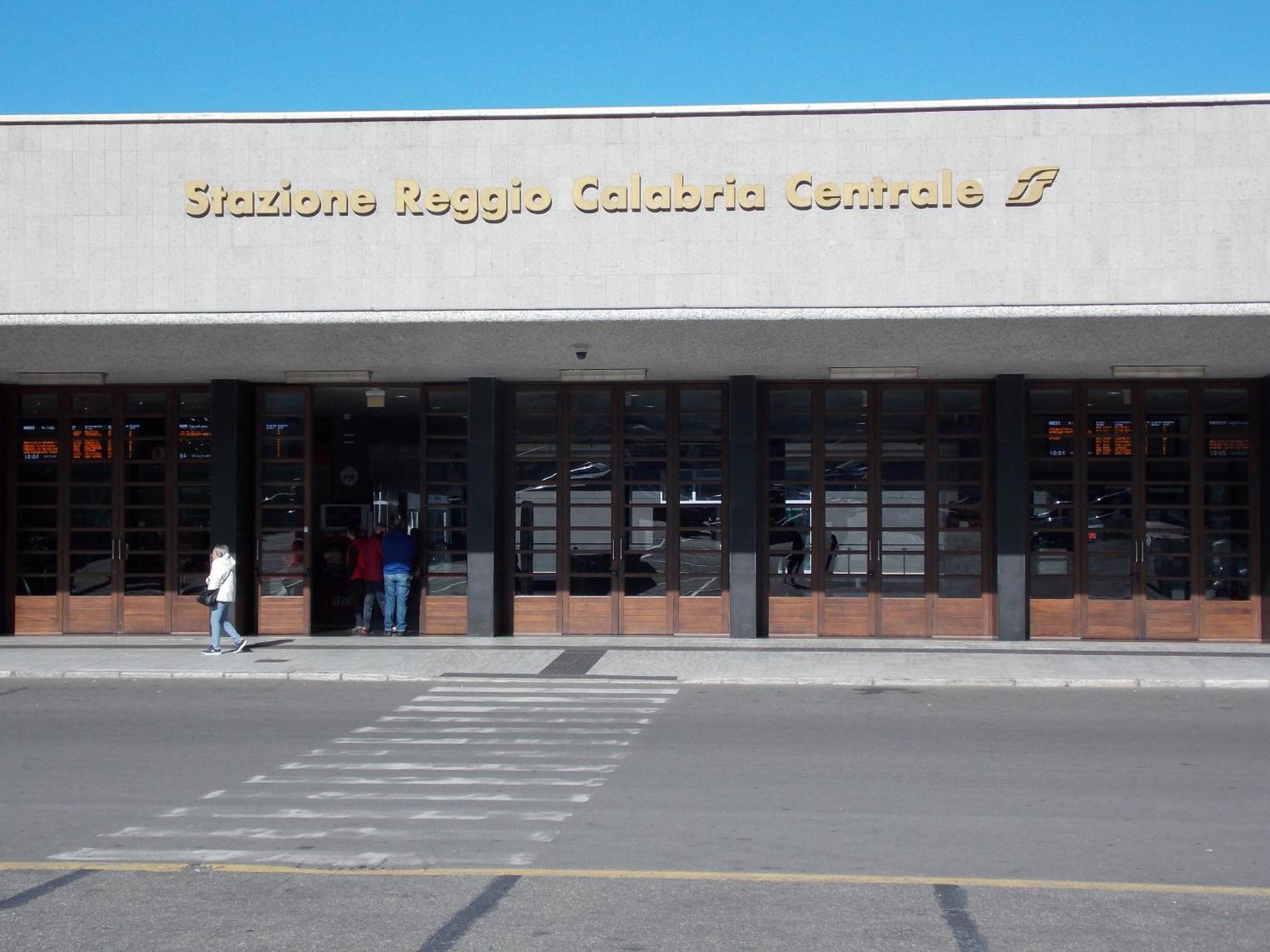 Central Palace Reggio di Calabria Dış mekan fotoğraf